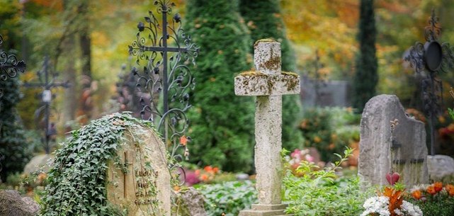 Symbolbild Friedhof